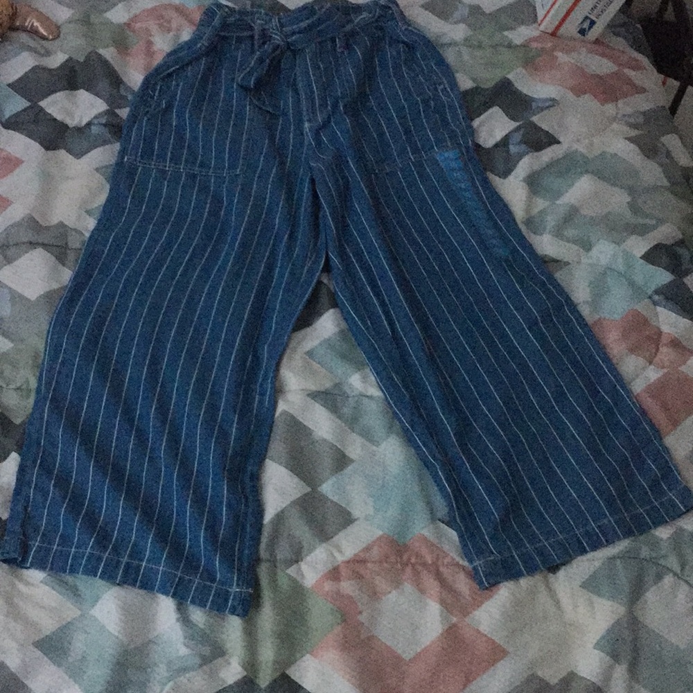 NWT SEVEN7